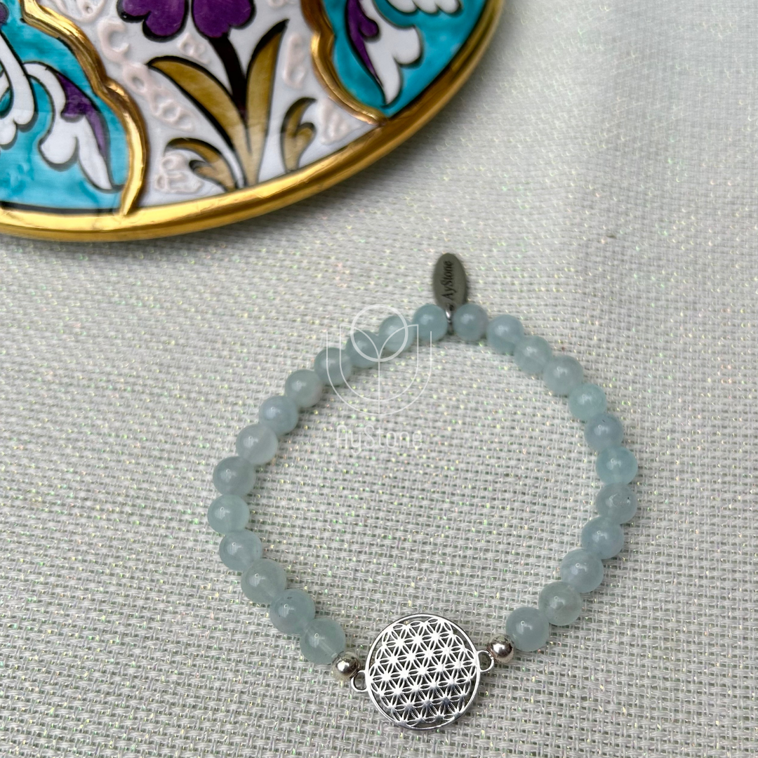 Edelsteinarmband Aquamarin mit Blume des Lebens