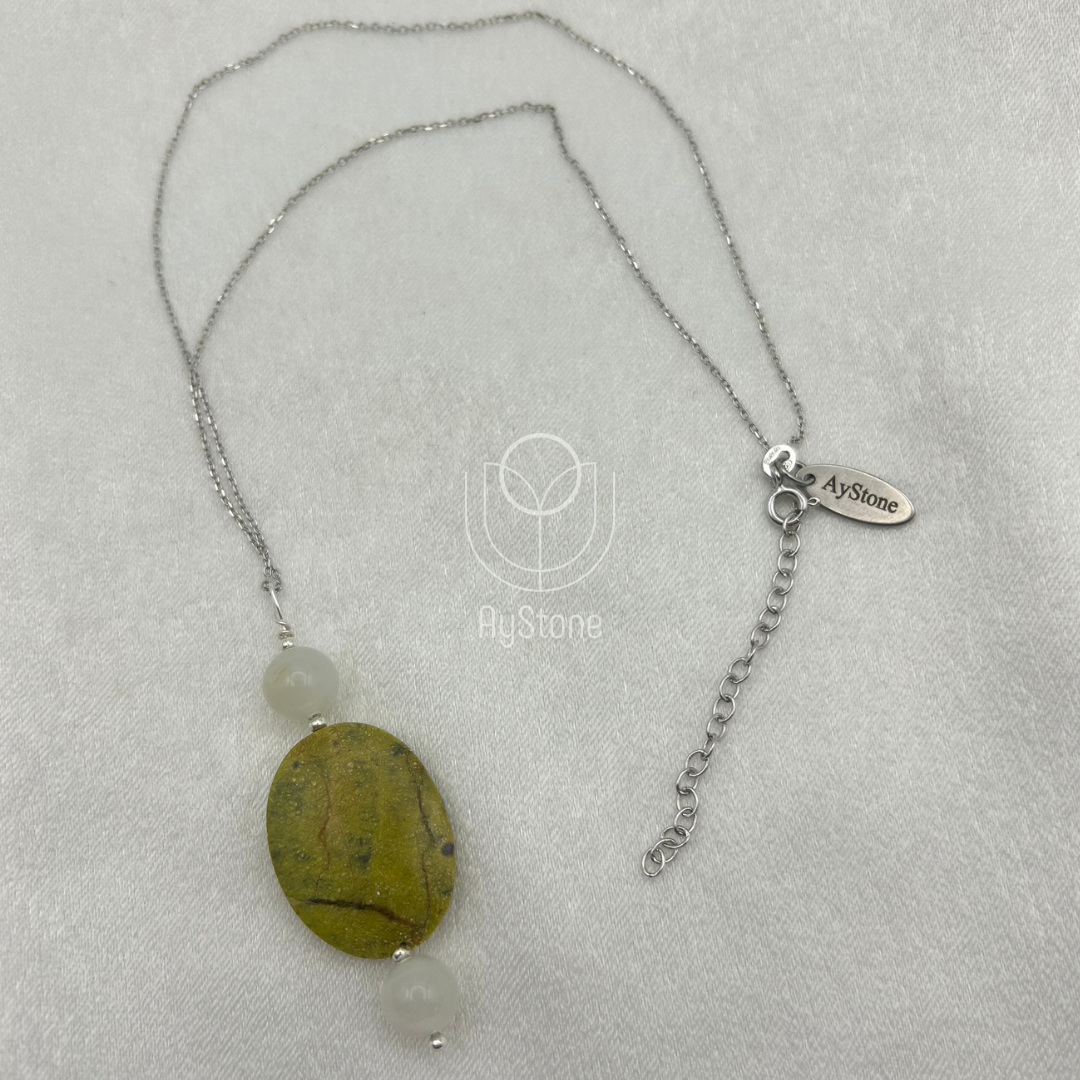 Edelsteinkette Stichtit / Atlantisit kombiniert mit Mondstein