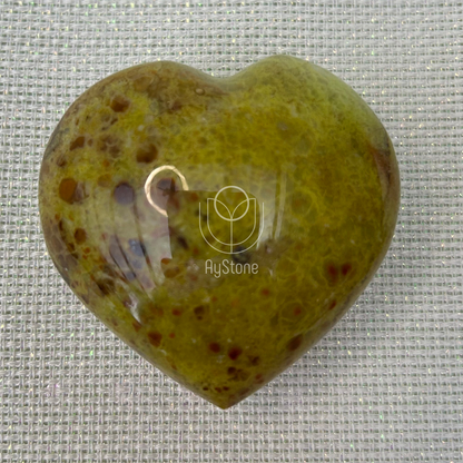 Grüner Opal Herz